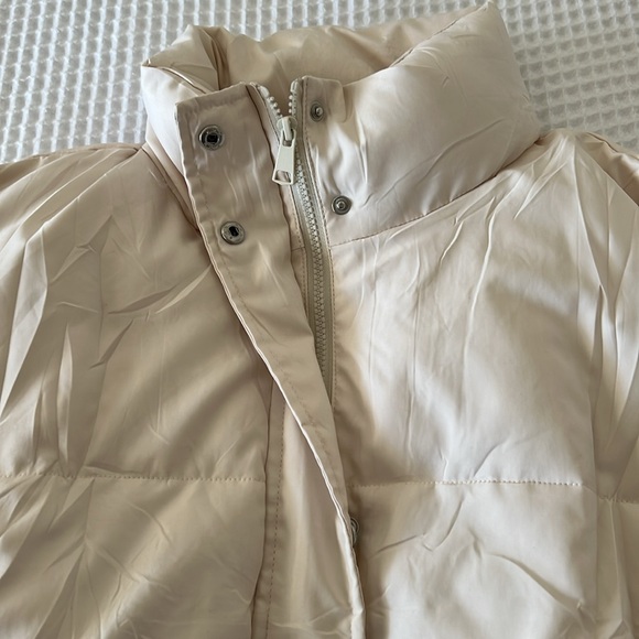 PUFFER JACKET 🧥 NWOT - Picture 5 of 10